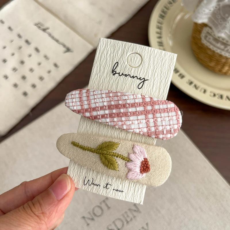 2Pcs Embroidery Flower Children's Hairpin Sweet Hair Clip Bangs Side Clip Hairpin Barrettes Headwear Hair Accessories Headdress