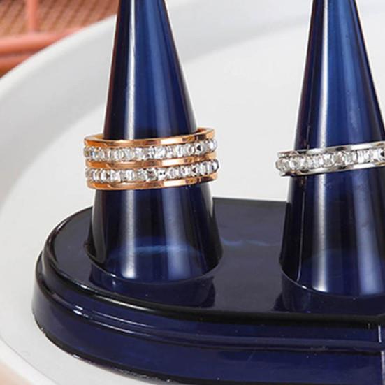 Ringoppbevaringsstativ Ringutstillingsholder Tre-finger ringutstillingsstativ Sminkebord oppbevaringsstativ Smykkebutikk Ringutstillingsorganisator