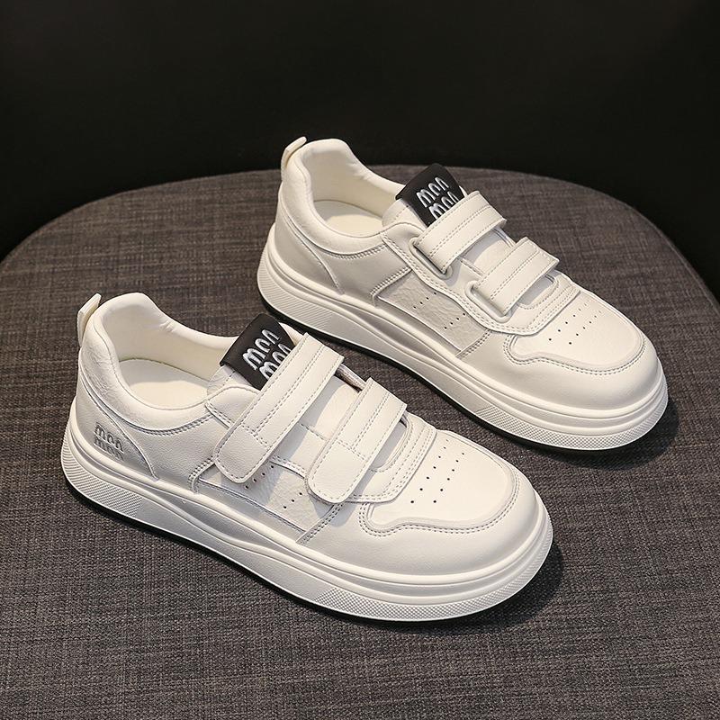 Yang Mi leather soft-soled little white shoes women's 2 autumn new Velcro board shoes versatile Hugh