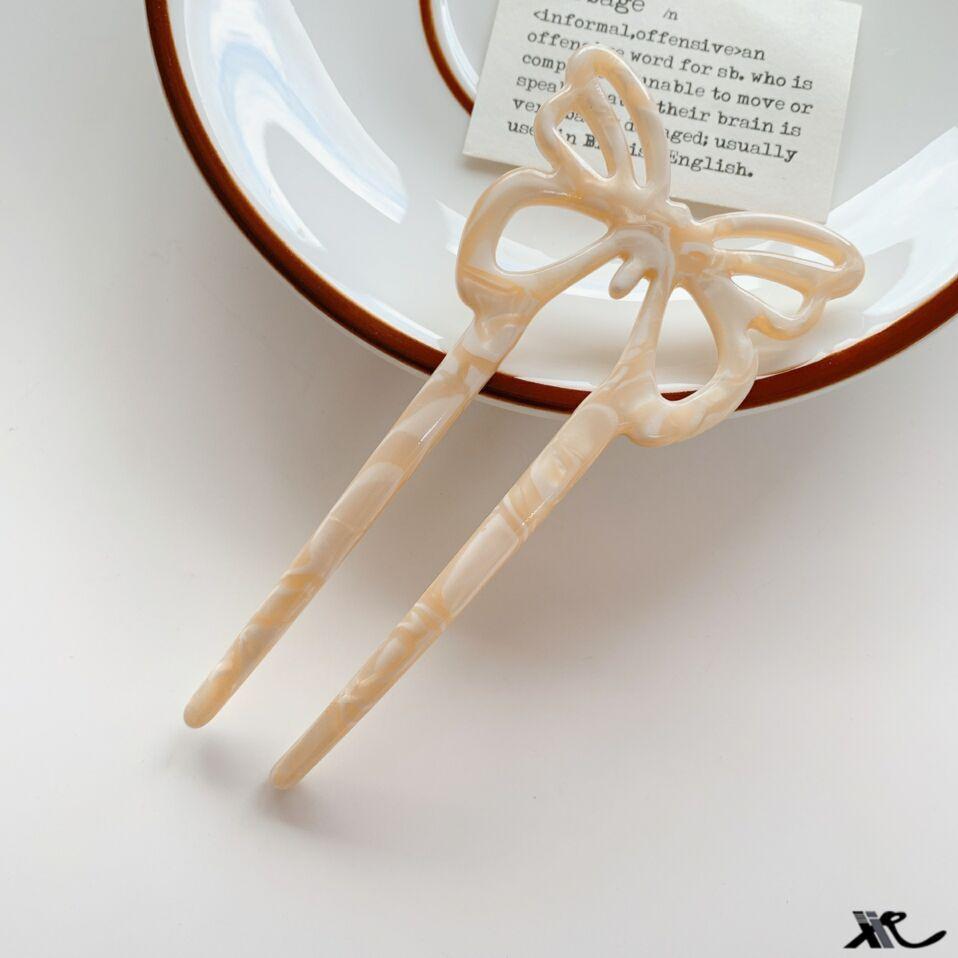 Butterfly Hair Stick, Fashionable and Casual Hair Stick, Women's Hair Clip, U-shaped Simple and Colorful Hair Accessory