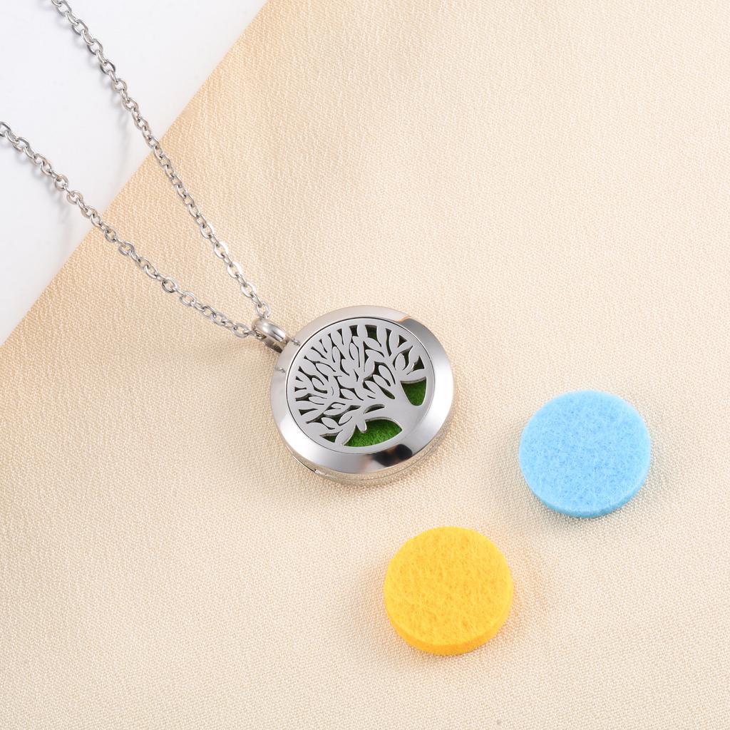 Stainless Steel Life of Tree Pendant Necklace for Aromatherapy Essential Oil Diffuser Chain Charm Jewelry Metal Perfume Locket