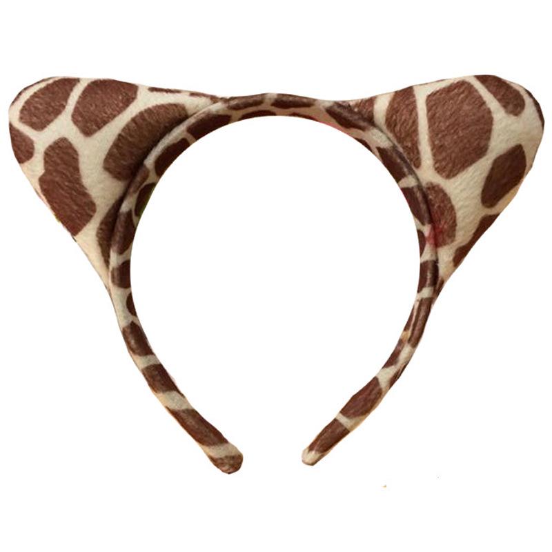 Zodiac Animal Horn Headband: Cow, Rabbit, Tiger, Dog, Cat, Wolf, Devil. Perfect for Costumes and Performances.