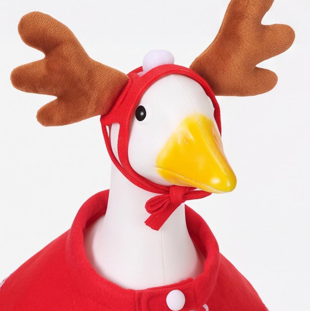 Christmas Goose Costume Set Reindeer Hat and Cape for Lawn Porch Goose Plastic Goose Clothing for Outdoor Holiday Decoration Festive Christmas