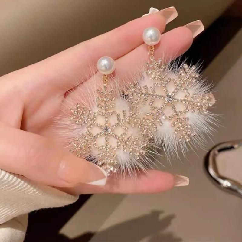 

Sparkling Snowflake Pendant Earrings, Elegant Winter Pearls, Women s Fashion Jewelry, Christmas Plush Creativity Versatile