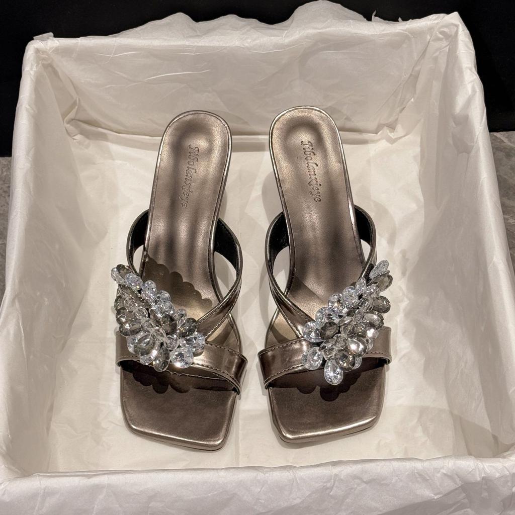 Fairy, Rhinestone Bow, Medium Heel, Cool Slippers, Female Summer 2025 New Fashion, Open-toed One-word Drag