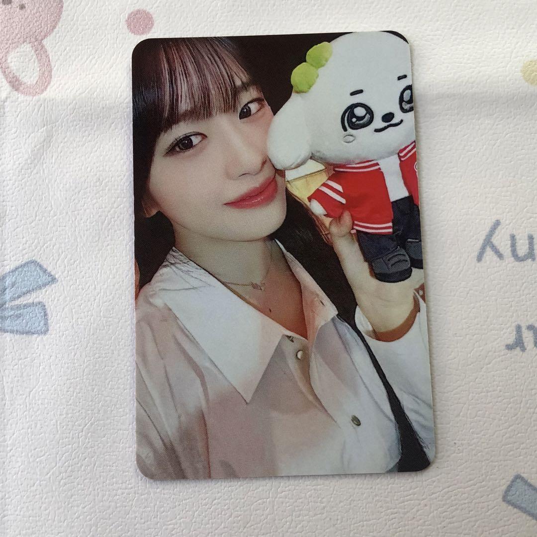 

[Б/У] IVE 2-й период 2-й день Эксклюзивный тур для фан-клуба Концерт в Юджин Сеул Коллекционная карточка