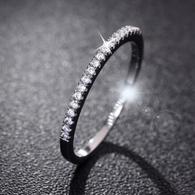 Anello di fidanzamento per matrimonio con strass in argento sterling 925 da donna