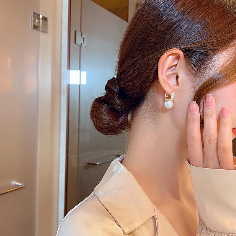 Korean Fashion 925 Silver Pearl Drop Earrings For Women