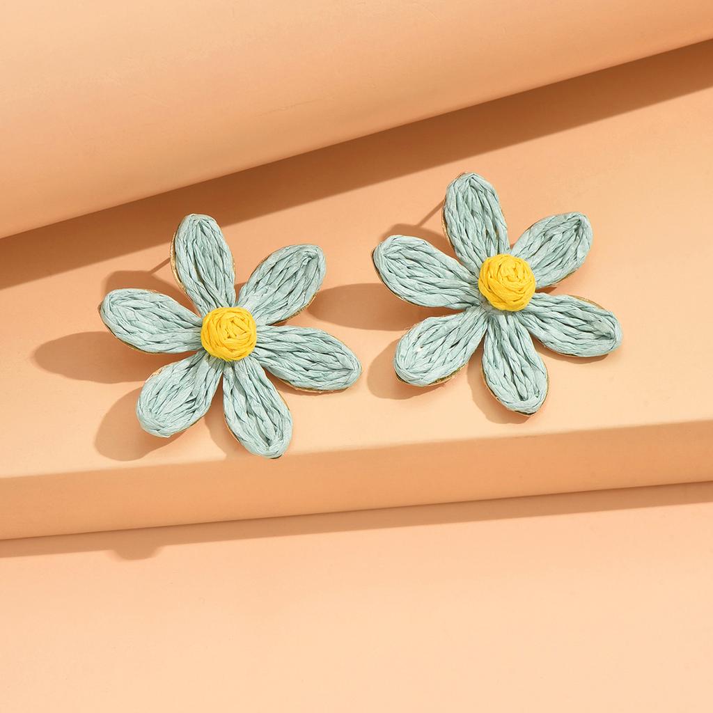 Cute Handmade Woven Sunflower Earrings Raffia Flower Ear Stud For Women Beach Vacation Jewelry Gift Accessories Gifts