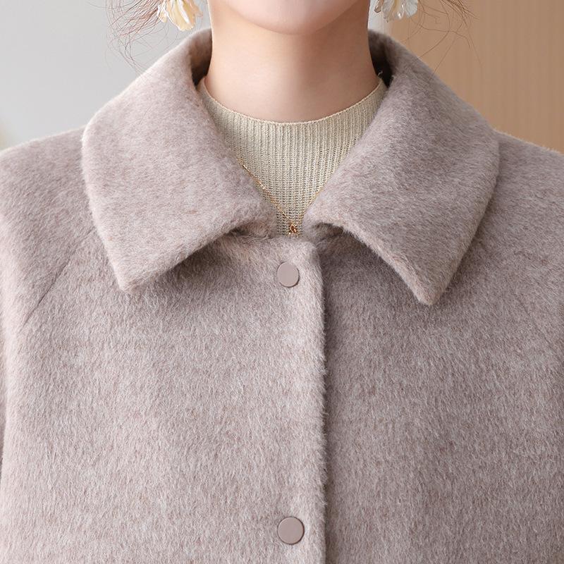 Mom's Elegant Lapel Wool Coat: 2026 Autumn/Winter Short Style for Middle-Aged Women