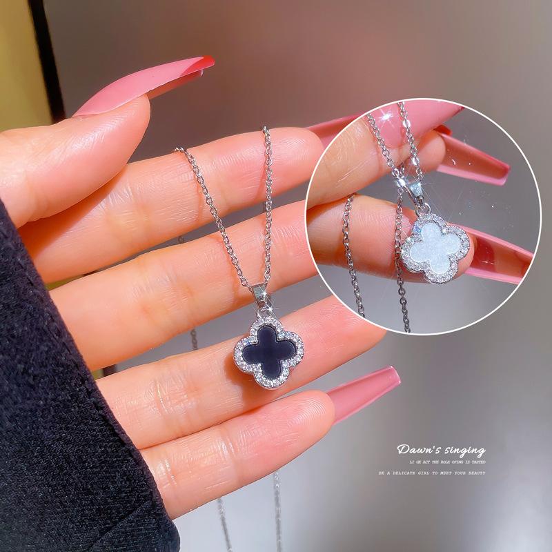 New Diamond-Encrusted Light Luxury Four-Leaf Flower Necklace Femininity Girls High-End Double-Sided Shell Collarbone Chain