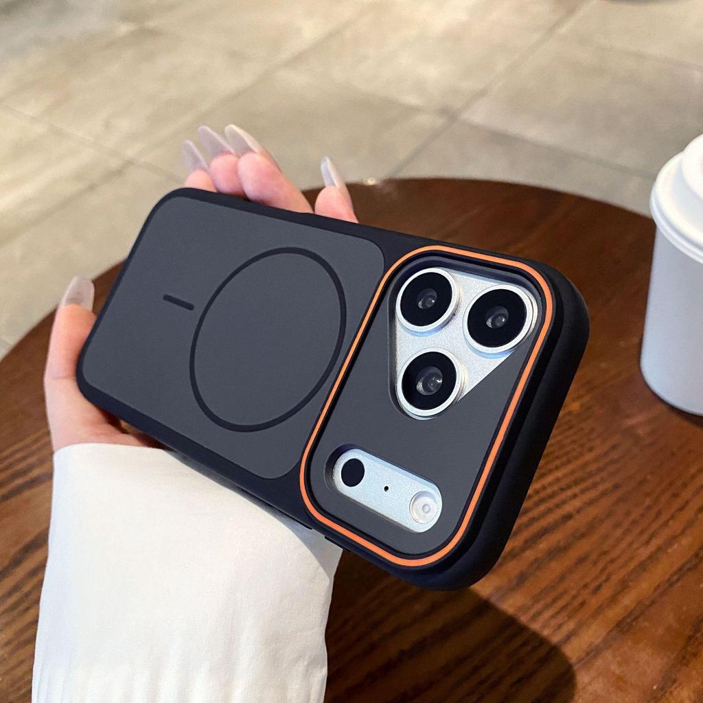 iPhone 17 Pro Max Magnetic Matte Two-Tone Case