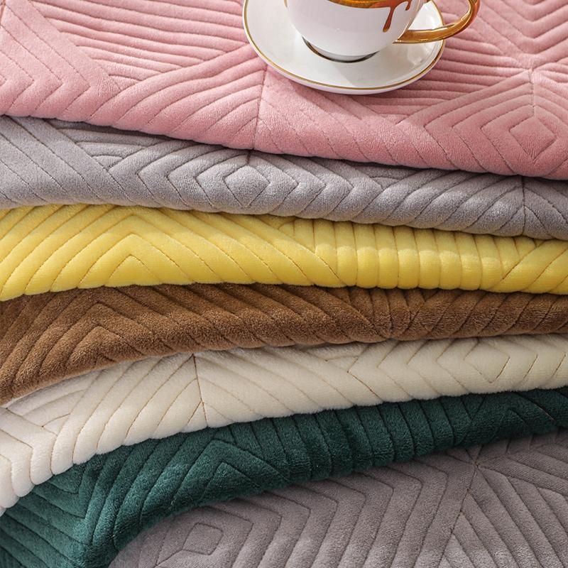 Samt Plaid Sofa Abdeckung Moderne Einfache Anti-Slip Sofa Kissen Handtuch Einfarbig Verdickung Universal Warme Plüsch Sofa Armlehne