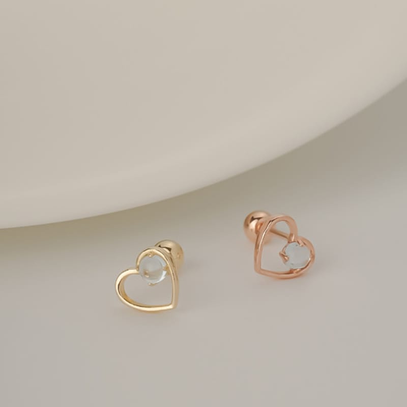 JEWNEL 14K Alyssa Mini Raw Stone Point Heart Piercing Earrings