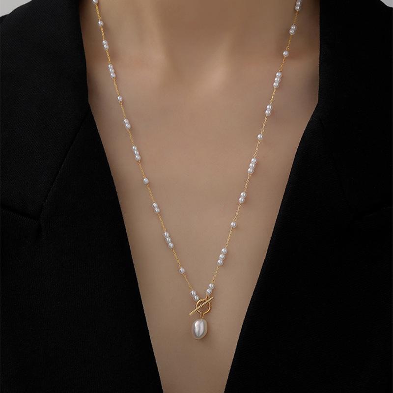 2026 New Style Entry Luxury T-Buckle High-end Pearl Pendant Necklace Women's Niche Design K-Gold Cold Copper Ethnic Bamboo Chain