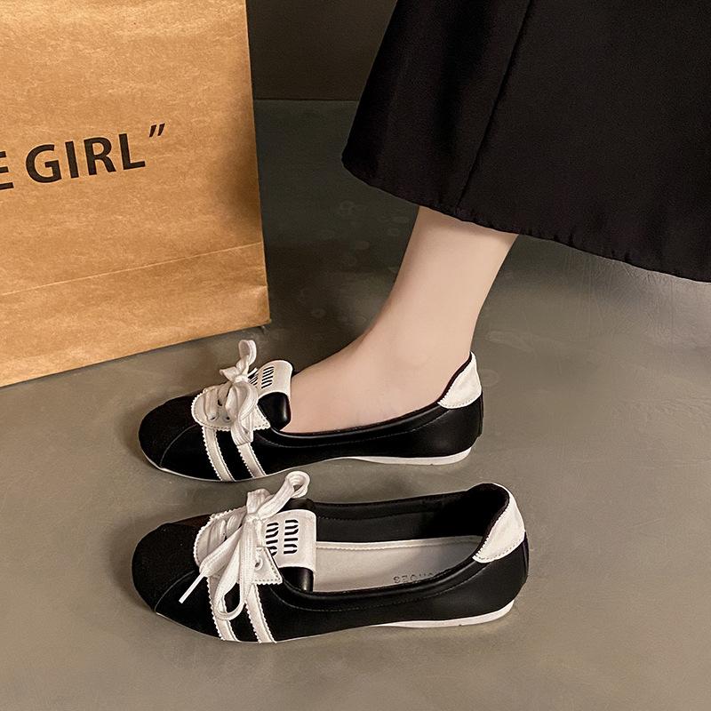 Real Soft Leather Breathable Small Fragrant Ballet Shoes Women's 2025 Spring and Autumn New Retro One-pedal Shallow Mouth Flat-soled Single Shoes