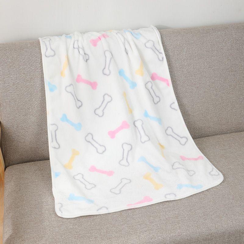 

In Stock Pet Blanket Fall and Winter Season Cover Blanket Thermal Flannel Paw Print Blanket Dogs and Cats Blanket Pet Supplies 60*40cm Rice White Color Bone Blanket