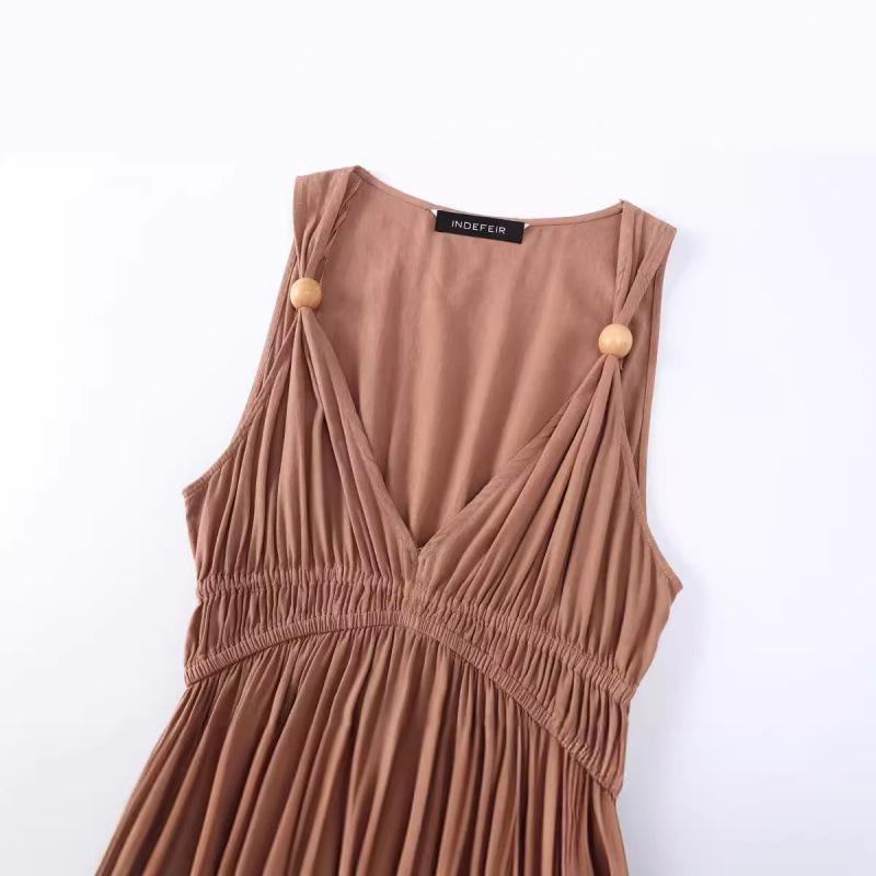 European & American Women's V-Neck Long Street Fashion Dress with Ball Ornament