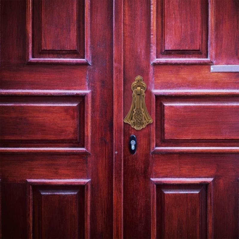 Comfortable Grip Retros Zincs Alloys Door Knocker for Rusts Proof Charm Simple Installation Suitable for Various Door