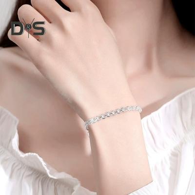 Women Bracelet Hollow Out Adjustable Length Retro Style Silver Plated Anti-rust Prom Daily Dating Wrist Chain Lady Jewelry Birthday Present