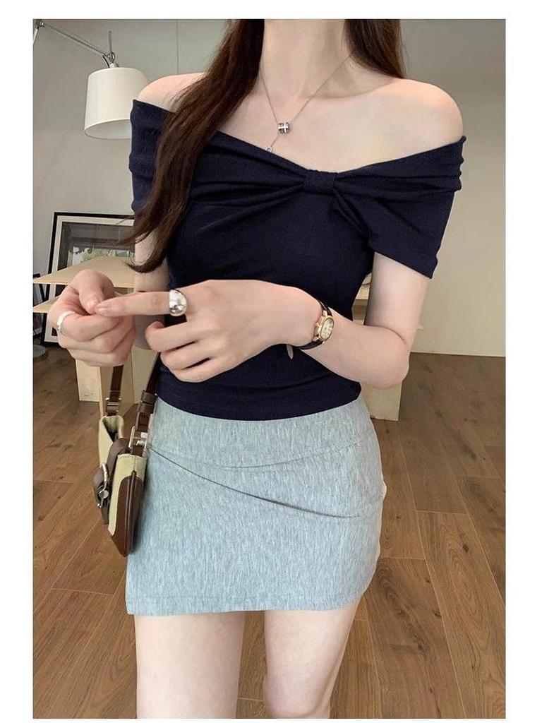 2025 Chic Off-Shoulder Short-Sleeve Women's Slim Top