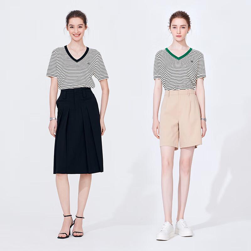 Navigare Women's Loose V-Neck Striped Short-Sleeve Knit Top