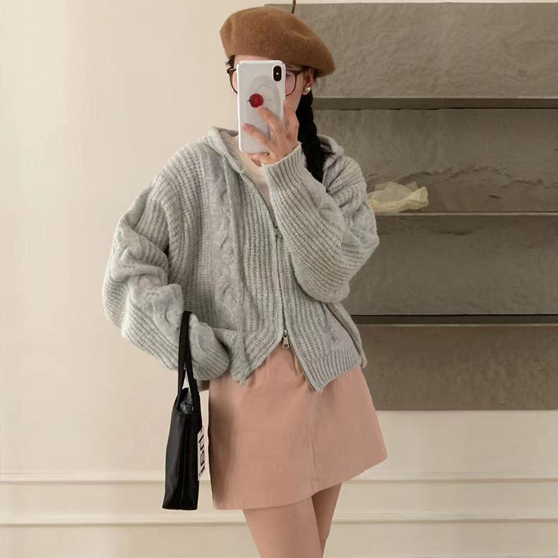 

Куртка Lazy Wind Женская кофта Осень и зима Свободный вязаный топ Ретро-дизайн Twist с капюшоном Кардиган One size светло-серый