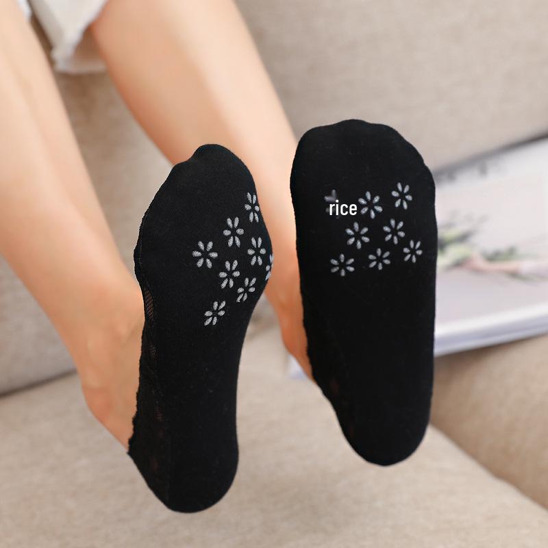 Women's Korean Lace Edge Non-Slip Silicone Low-Cut Socks