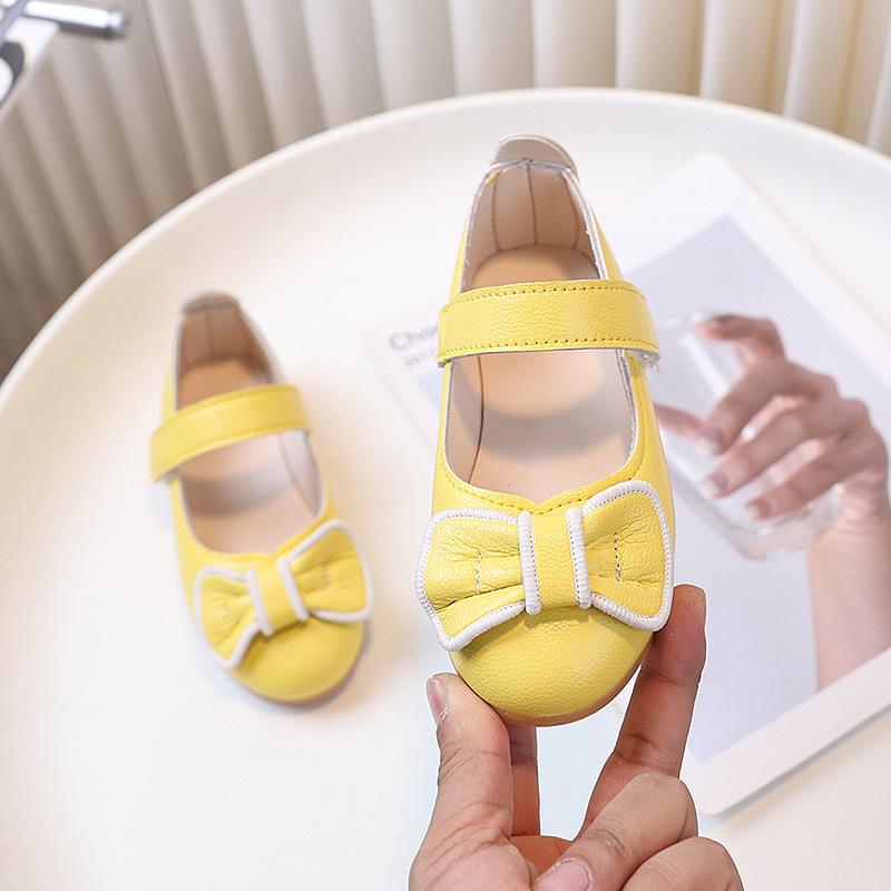 

New Leather Shoes Fashion Versatile Autumn Girl Shoes Anti Slip Comfort Soft Kid Sandals Flat Exquisite Casual Princess Shoe 21insole13cm жёлтый