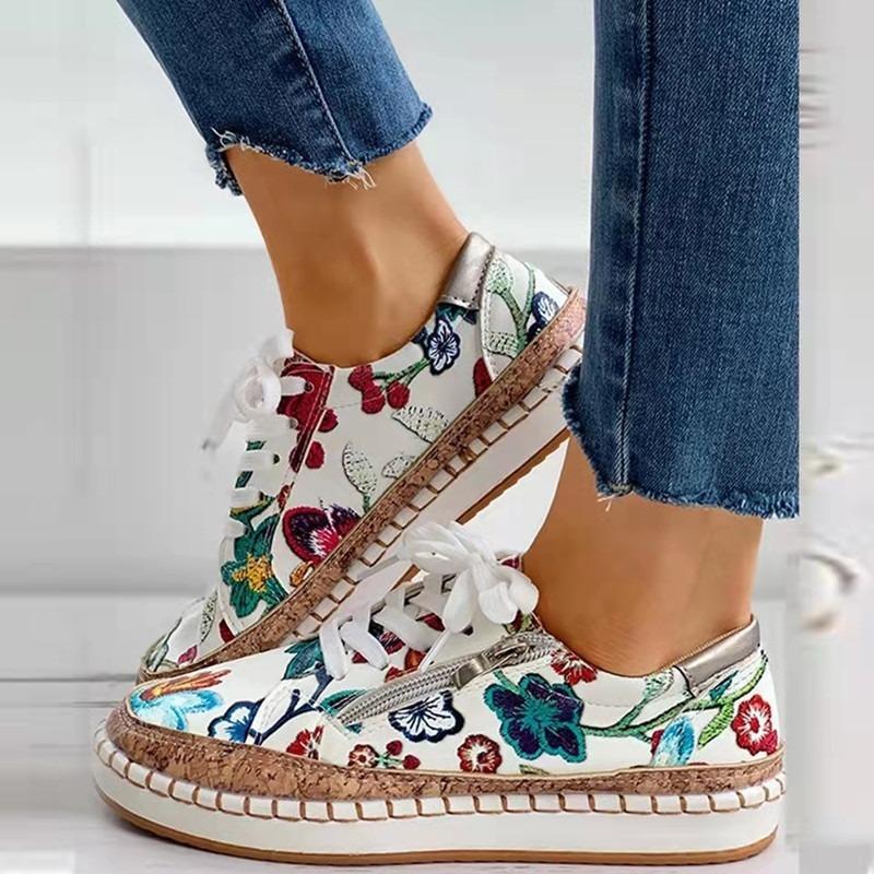 Spring New European & American Colorful Lace-Up Flat Loafers – Printed Board Shoes for Women