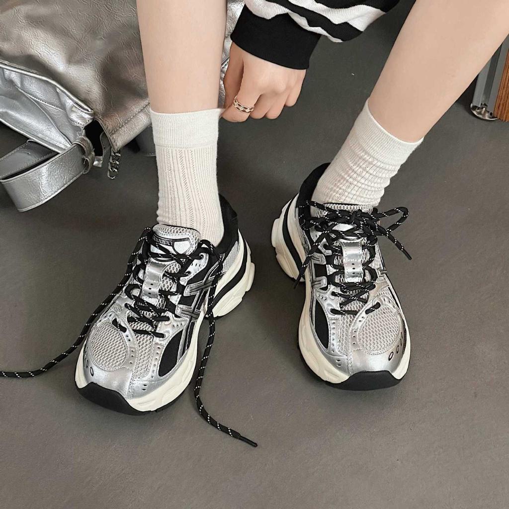 Thick-soled Silver Dad Shoes Women's Spring and Summer 2025 New Light Color Matching Versatile Height Increase Casual Sports Shoes Tide