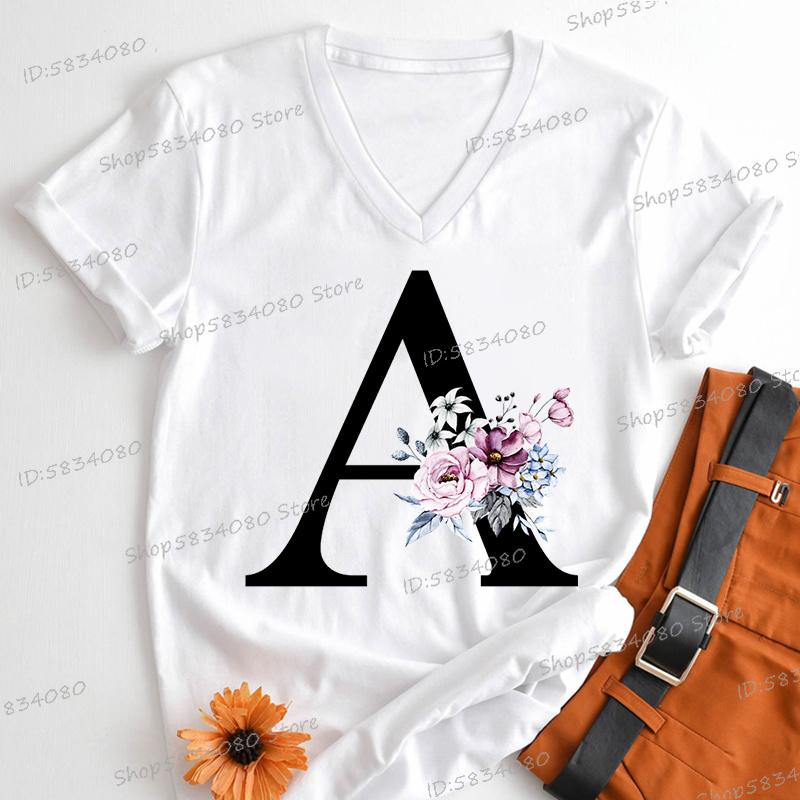 Vintage Flower Alphabet Womens Clothing Letter M Floral Monogram Graphic T Shirts Women AZ 26 Alphabet Gift Shirt for Women