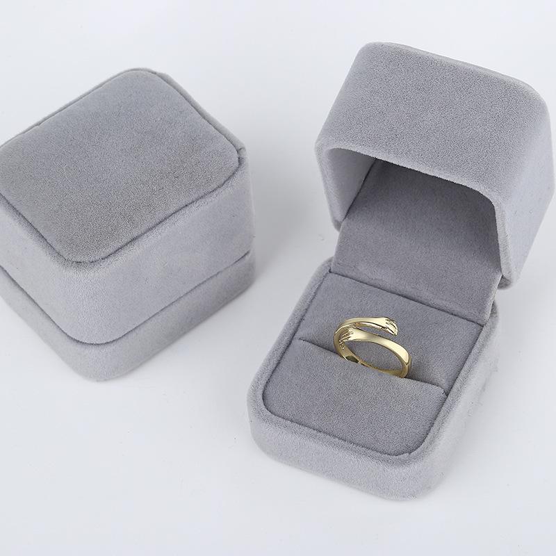 Carlisle Love Embrace Korean Couple Rings - Simple, Fashionable Open Design
