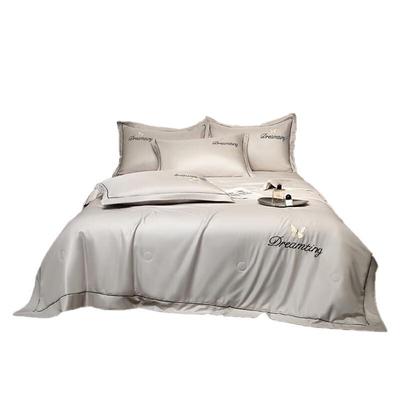 Yalu Skin-Friendly Embroidered Summer Quilt