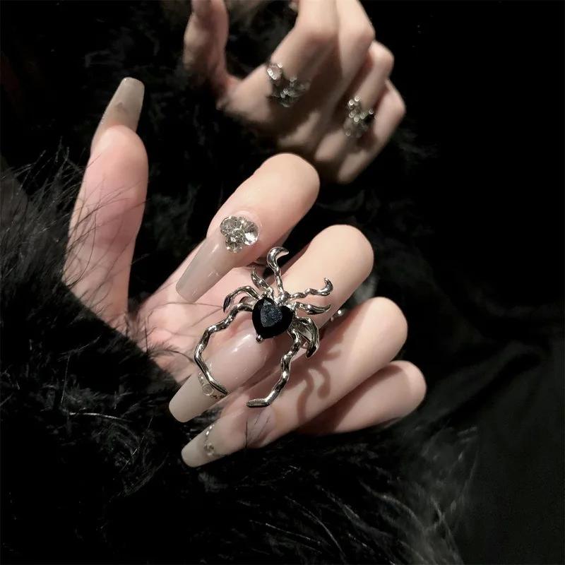 Gothic Punk Irregular Spider Webs Zircon Opening Ring Women Black Crystal Dark Animal Rings Hip Hop Fashion Party Finger Jewelry