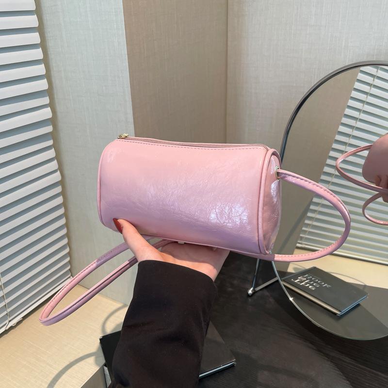 Retro Pillow Bag Women's 2025 New Fashion Versatile Cylinder Messenger Bag High-end Casual Shoulder Armpit Women's Bag
