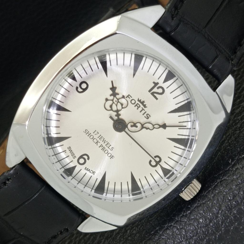

REFURBISHED HAND-WINDING SWISS MENS SILVER COLOR DIAL WATCH a431805-2 R108-a431805