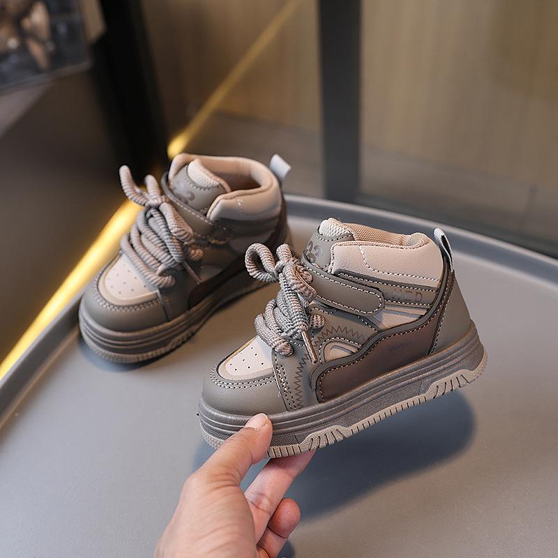 Children's sneakers 2025 spring and autumn boys solid sole board shoes girls high top bread shoes Velcro baby shoes