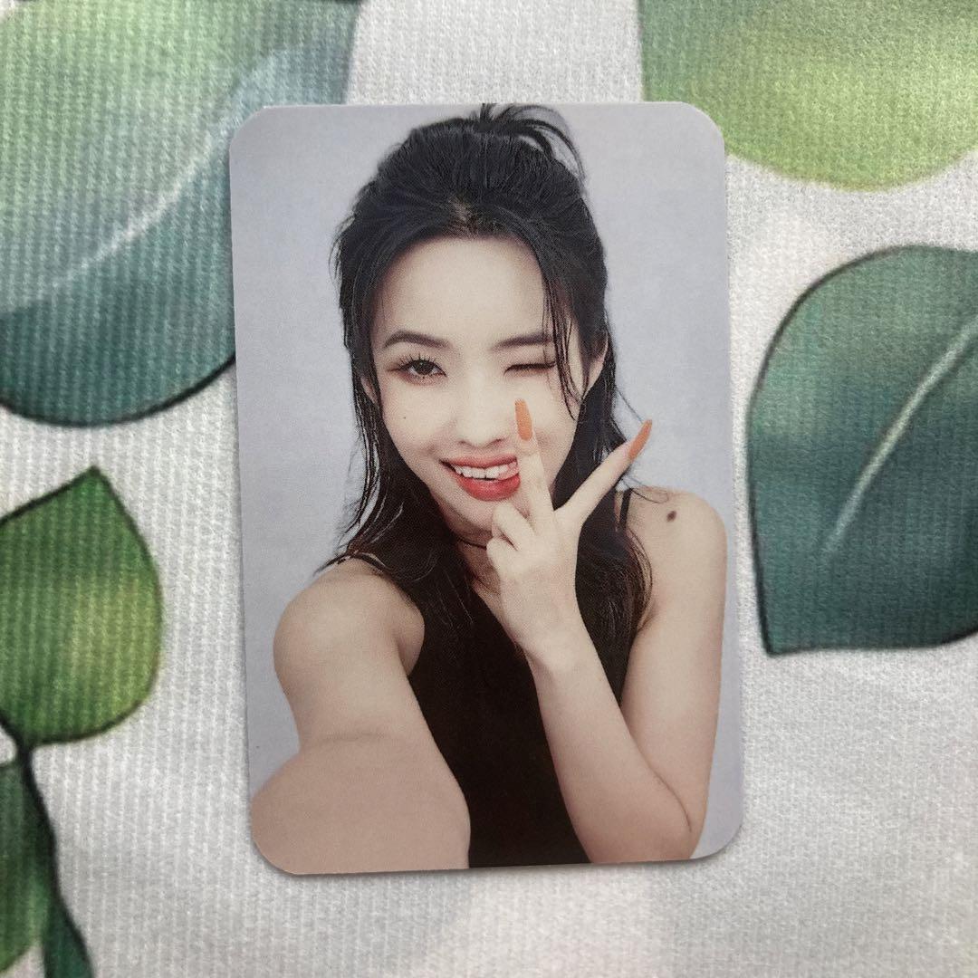 

[ИСПОЛЬЗОВАЛ] (грамм)I-DLE JAPAN NEVERLAND Только для участников Торговая карточка Соён