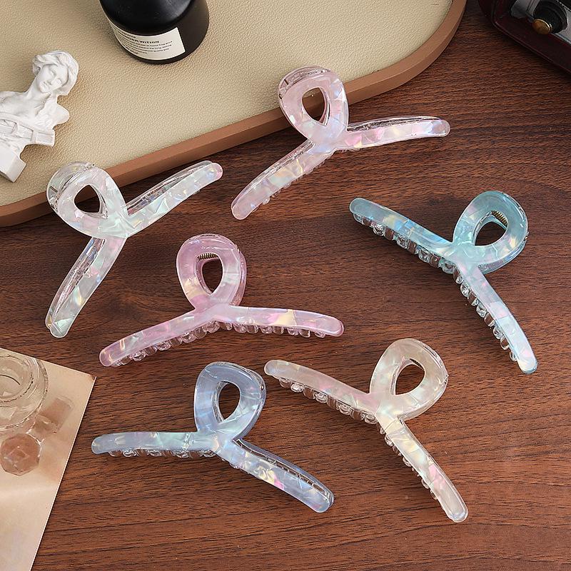 Korean Transparent Candy Jelly Hair Clips: Versatile Claw & Shark Clips for Stylish Hair Buns
