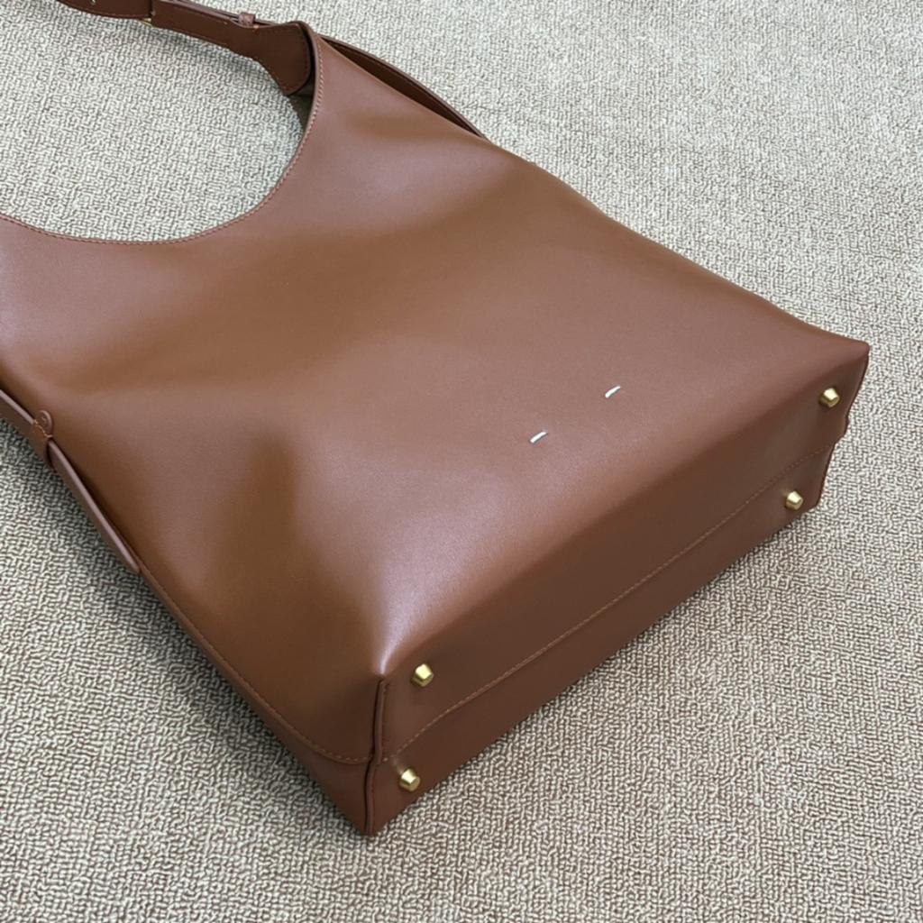 2025 N+ew casual shoulder bag leather women's bag large capacity tote bag simple trend cross-body bag source factory