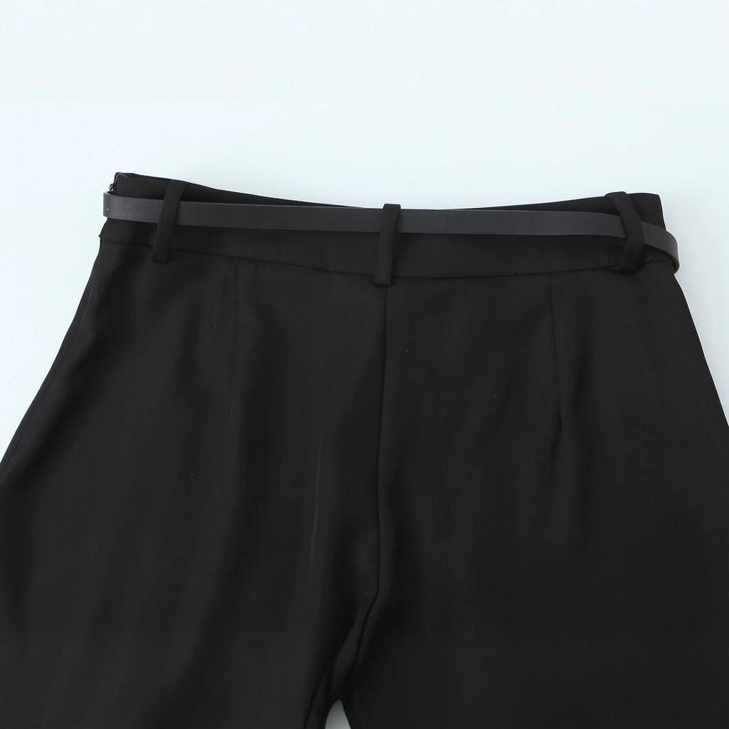 2025 Spring Women's European & American Style Fashion Long Casual Shorts with Chain Belt