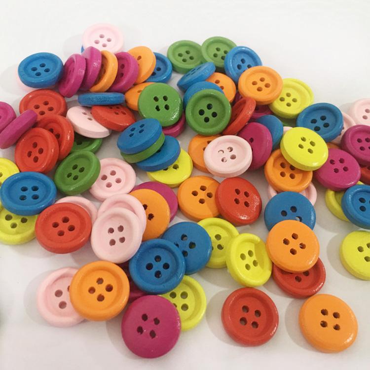 20mm Bulk Stock Plain Simple Style 4 Hole Colored Round Wood Buttons for Clothes Bag