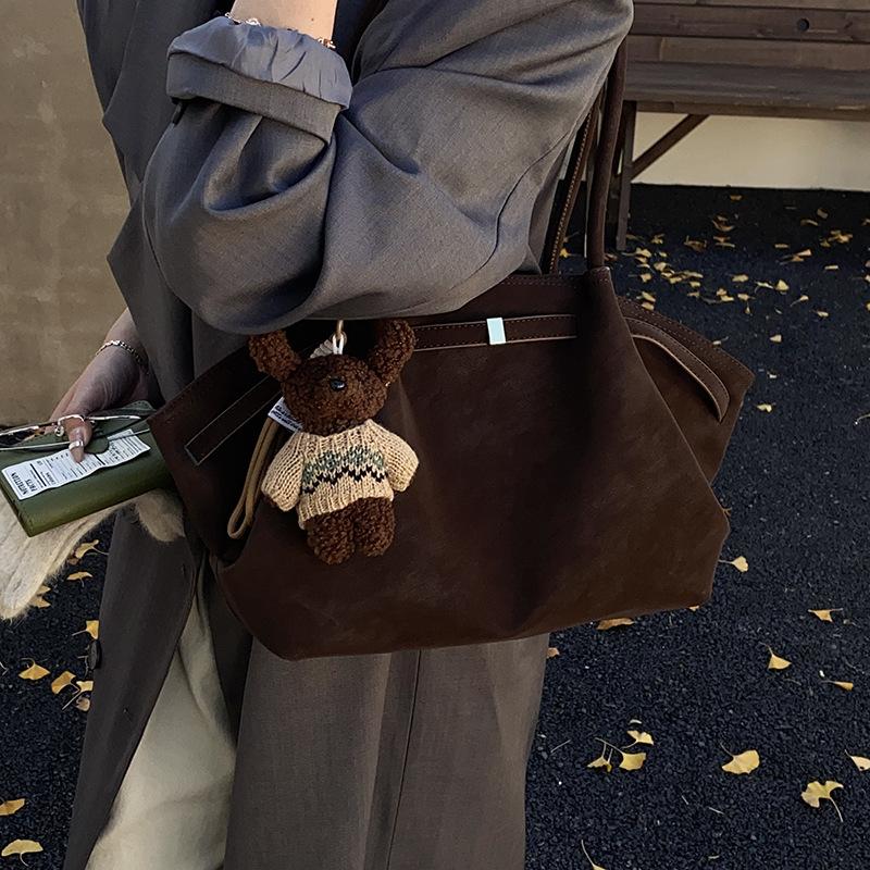 Trendy Tote Bag Large-capacity Commuter Bag Women's Autumn and Winter New Retro Suede Casual Shoulder Bag Handbag