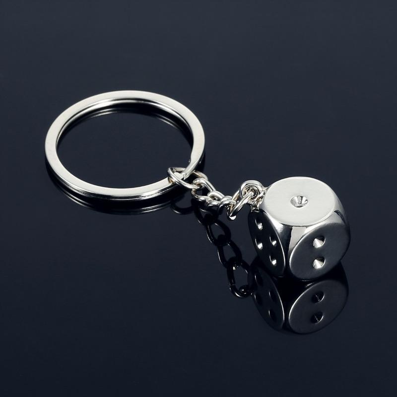 Lucky Dice Key Chain Personalized Zinc Alloy Keychain Accessories Creative Metal Key Cord Car Key Ring Gifts