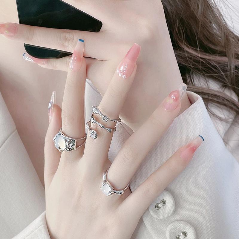 Niche Design Moonstone High-Grade Diamond-Encrusted Zircon French Open Index Finger Cold Wind Ring