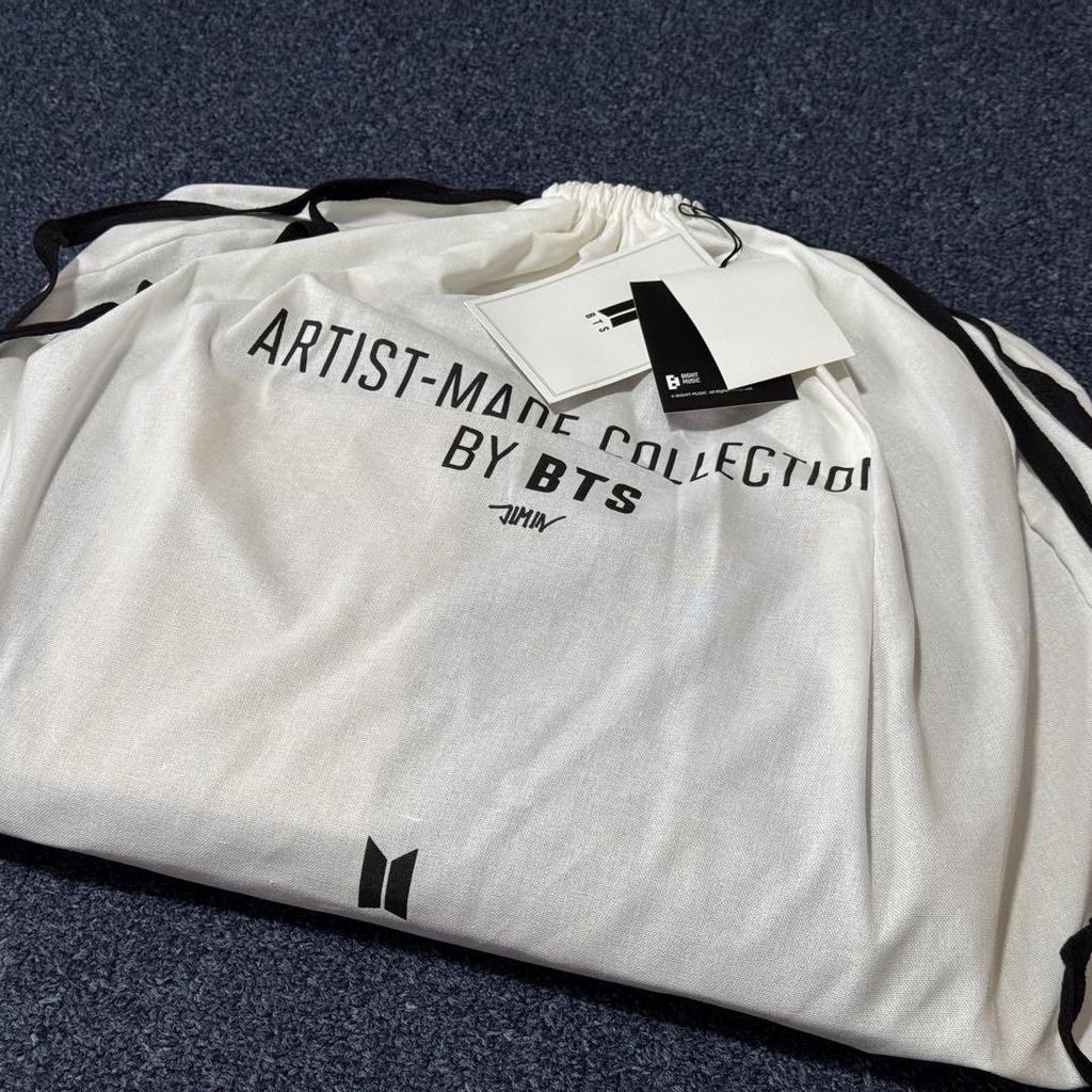 [USED] Unworn BTS JIMIN Hoodie