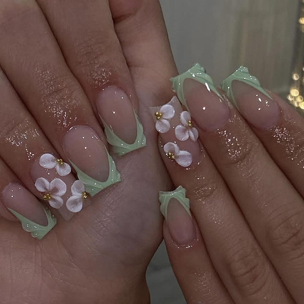 24Pcs Reusable Press on Nails Short Square Head False Nails with Flower Rhinestone Design Pink French Fake Manicure Tips