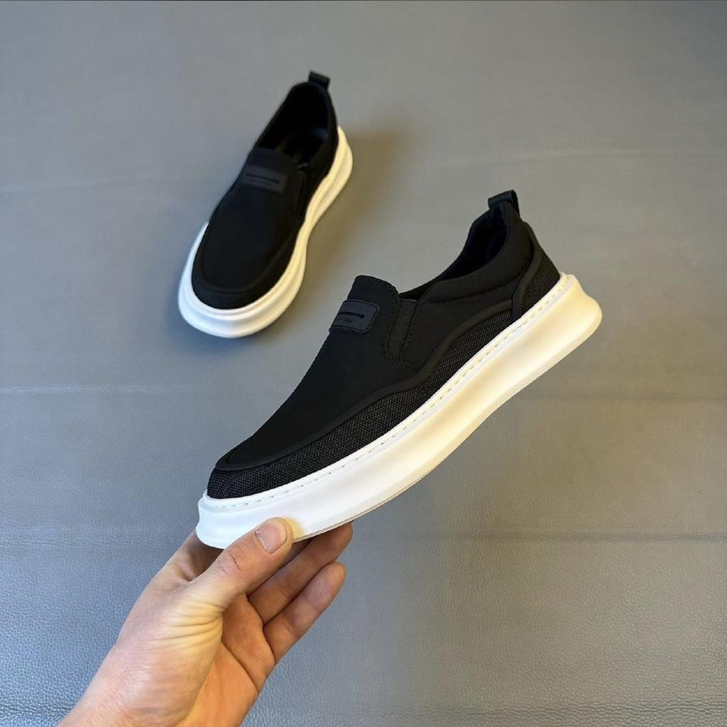 Moda 2025 Nowe Męskie Luksusowe Wsuwane Buty Do Jazdy Oddychające Icy Mesh Canvas Casualowe Sneakersy Ultralekkie Wszechstronne Obuwie dla Mężczyzn