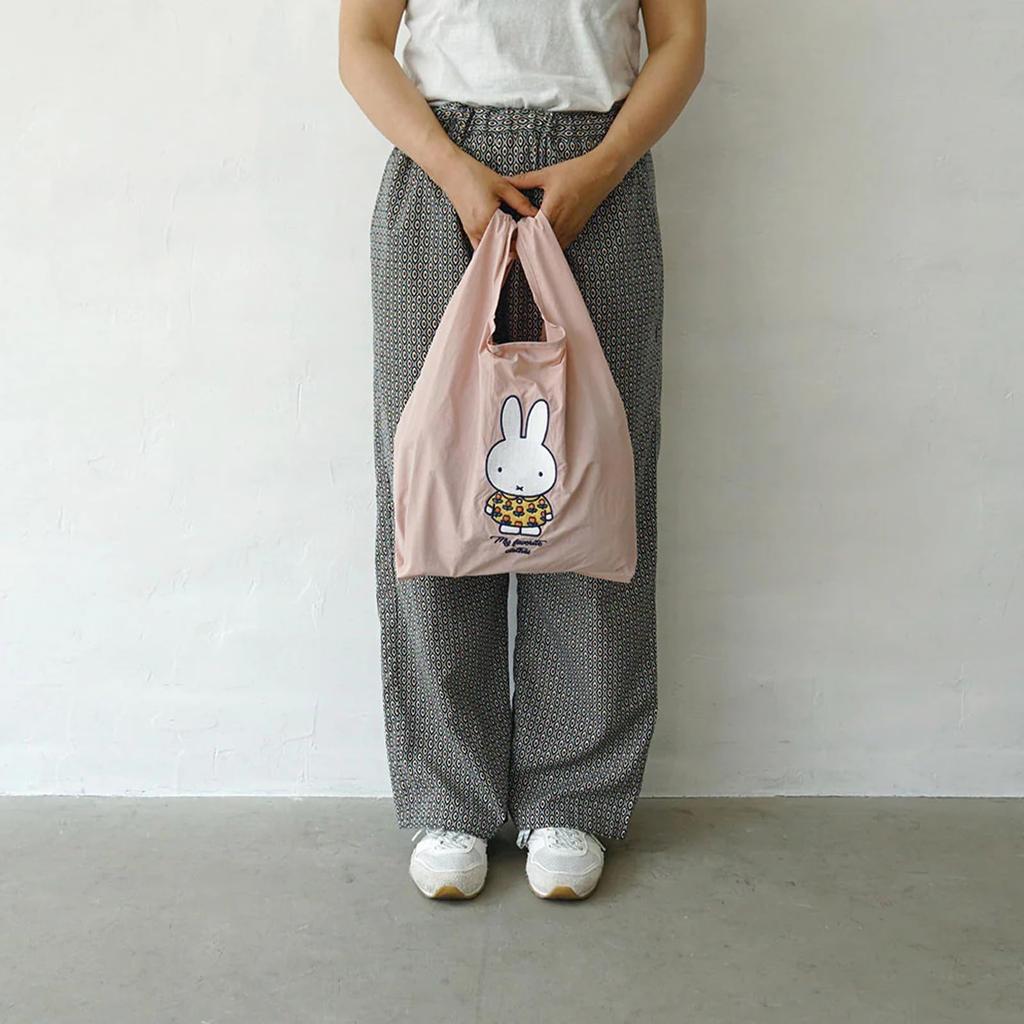 Miffy Tote Bag [Shopper Bag with Strap] 2-Way Handbag, Shoulder Bag, Sub-Bag, Eco Bag, Foldable, Lightweight, Strawberry